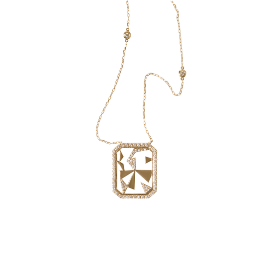 021 Necklace with diamonds